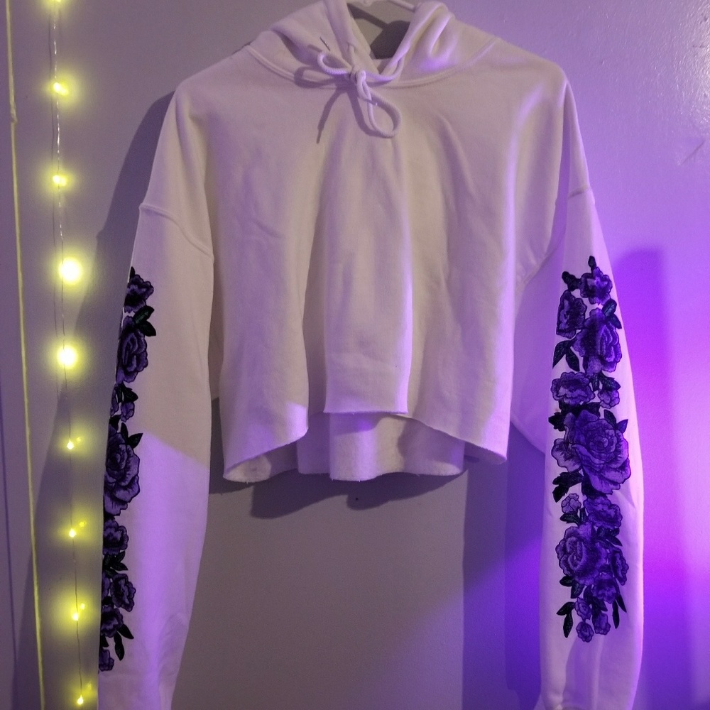Cropped White Hoodie